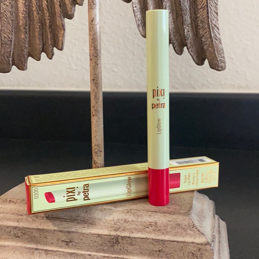 🔥3for$25🔥Pixi Petra Lipglow Tinted Lip Balm Ruby